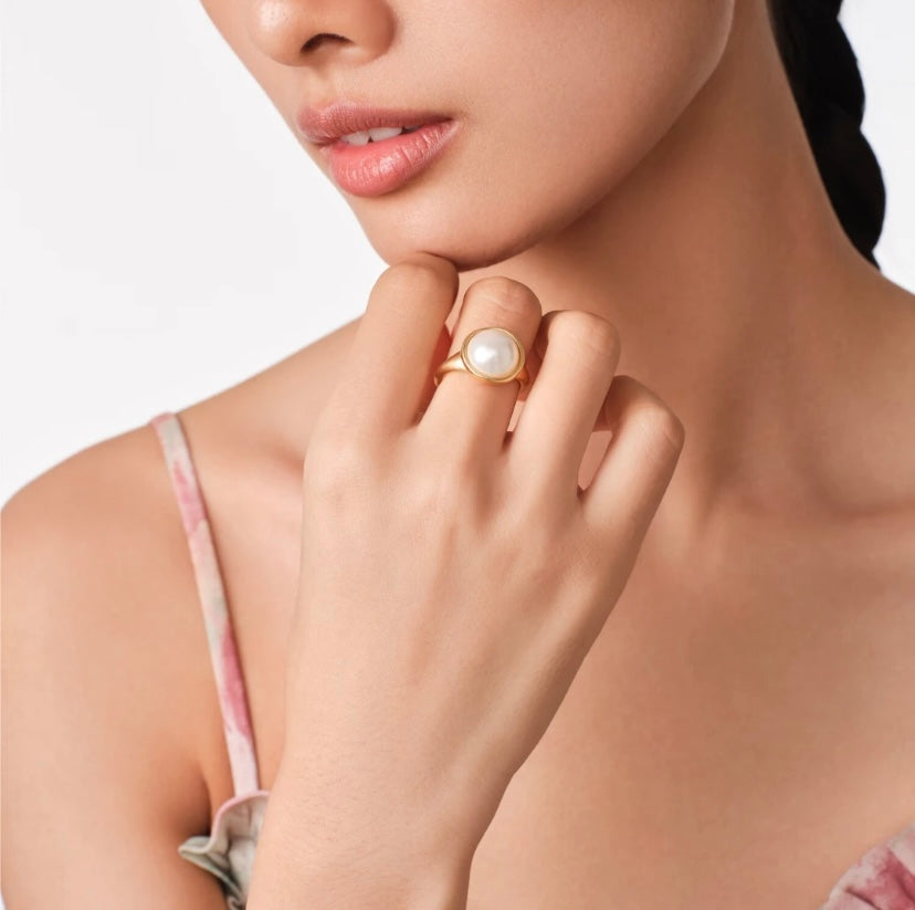 Adjustable Pearl Ring for Women – Elegant Gold Plated Open Band Ring with Simulated Pearl