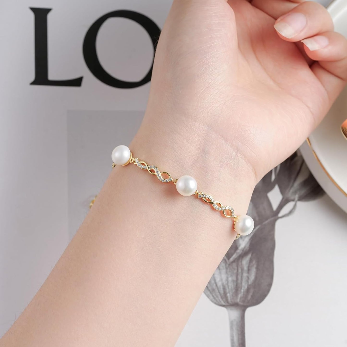 Pulsera de perlas de plata de ley bañada en oro con perla blanca cultivada en agua dulce, pulsera hecha a mano con diseño infinito, joyería