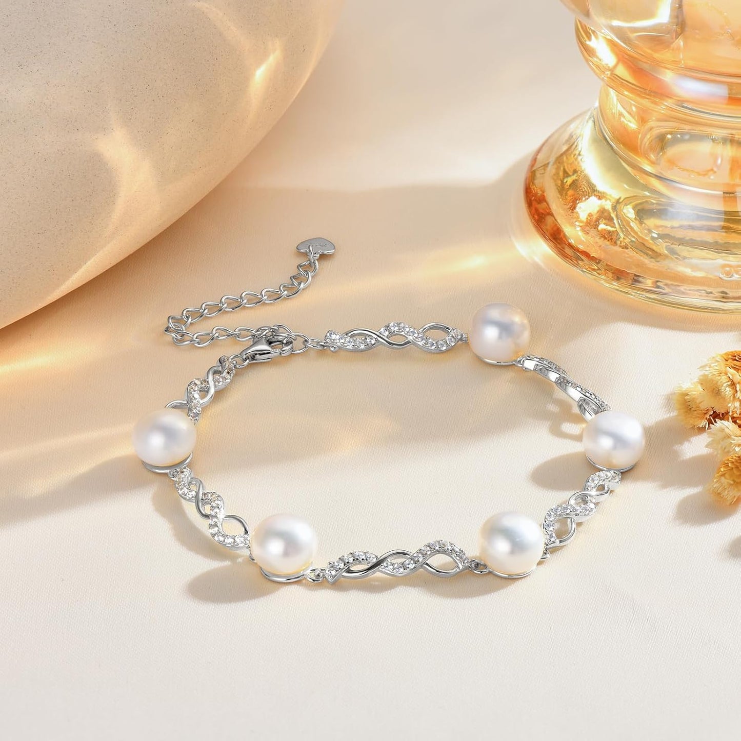 Pulsera de perlas de plata de ley bañada en oro con perla blanca cultivada en agua dulce, pulsera hecha a mano con diseño infinito, joyería