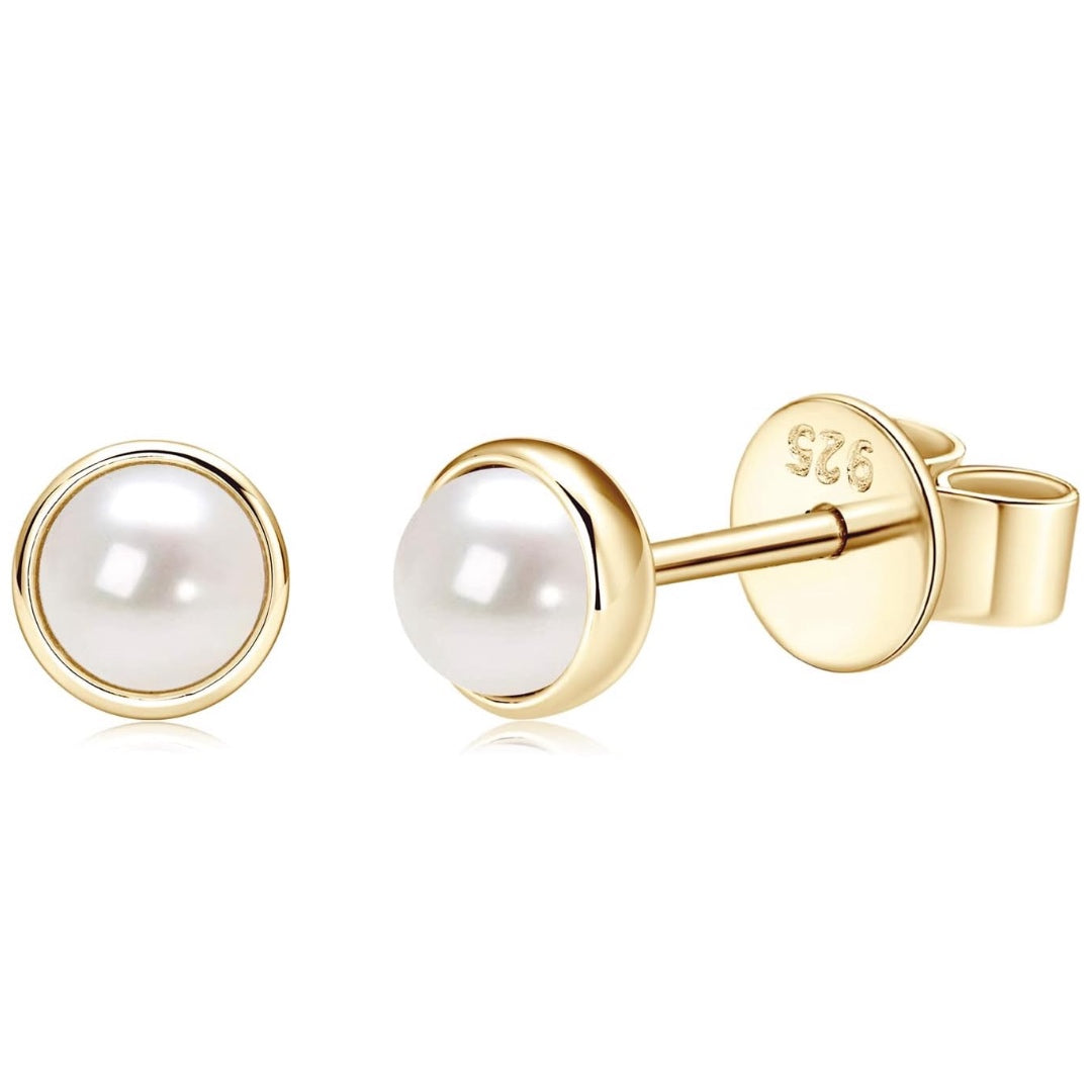Pearl Earrings 18K Gold Plated Handpicked Freshwater Cultured Pearls Stud Hypoallergenic