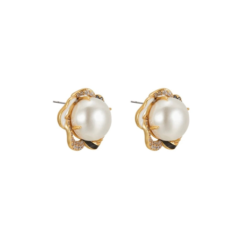 Trendy Pearl Earrings for Women – Gold Plated Statement Drop Earrings with Simulated Pearls